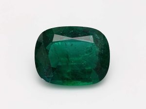 07648