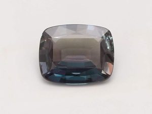 07015