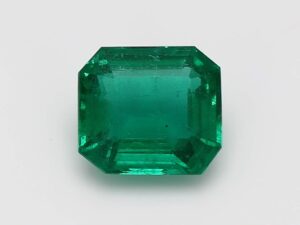 09000